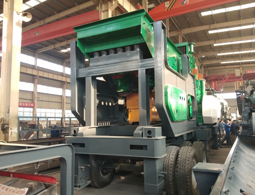 移動(dòng)式建筑垃圾破碎機(jī)發(fā)往北京通州