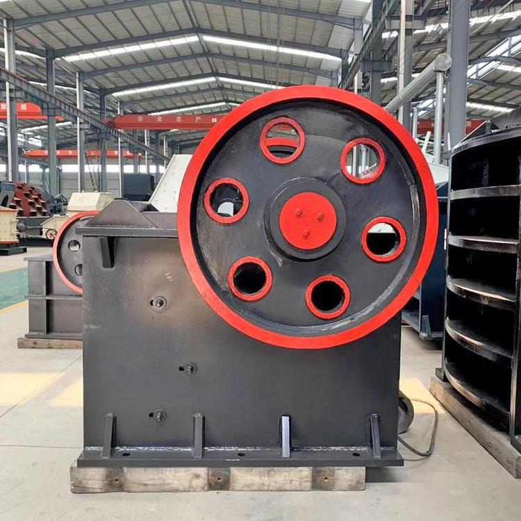 69顎式破碎機(jī)