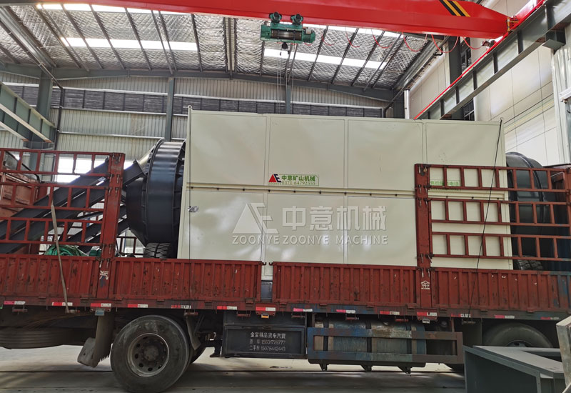 滾筒篩設(shè)備裝車 滾筒篩設(shè)備裝車
