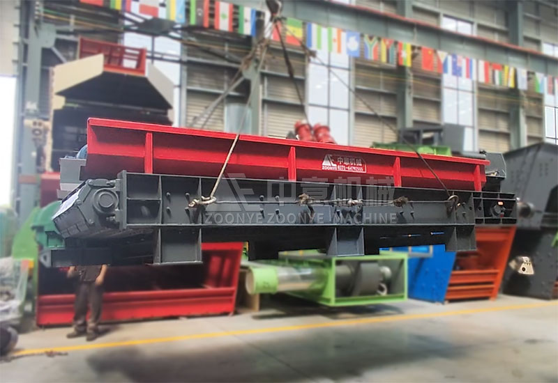 板鏈喂料機(jī).jpg 板鏈喂料機(jī)