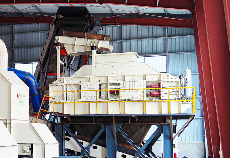 對(duì)輥破碎機(jī) 對(duì)輥破碎機(jī)