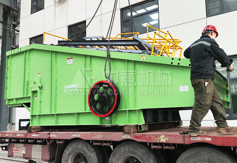 彈跳篩設(shè)備.jpg 彈跳篩設(shè)備