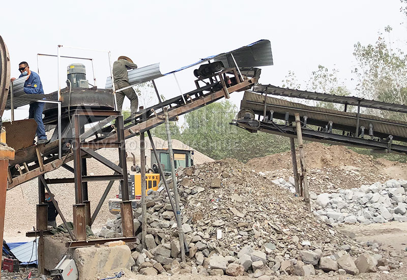 負壓風選機和風選后的骨料