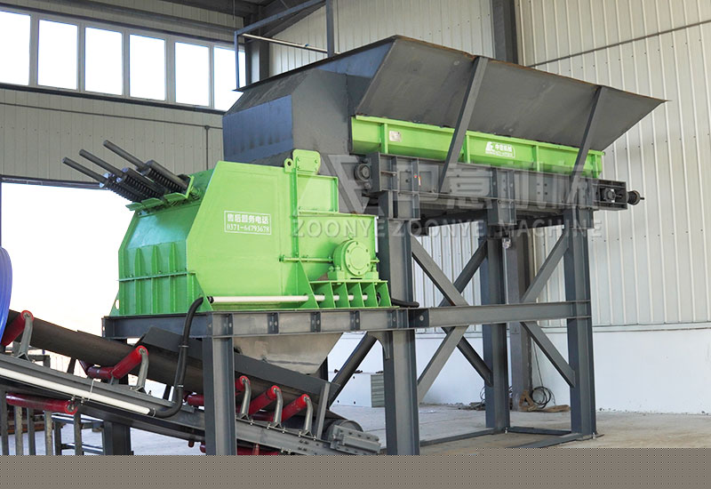 破袋機(jī)+鏈板輸送機(jī)