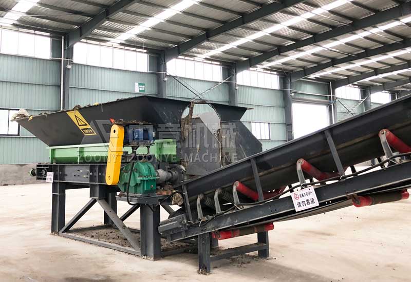 鏈板輸送機(jī)