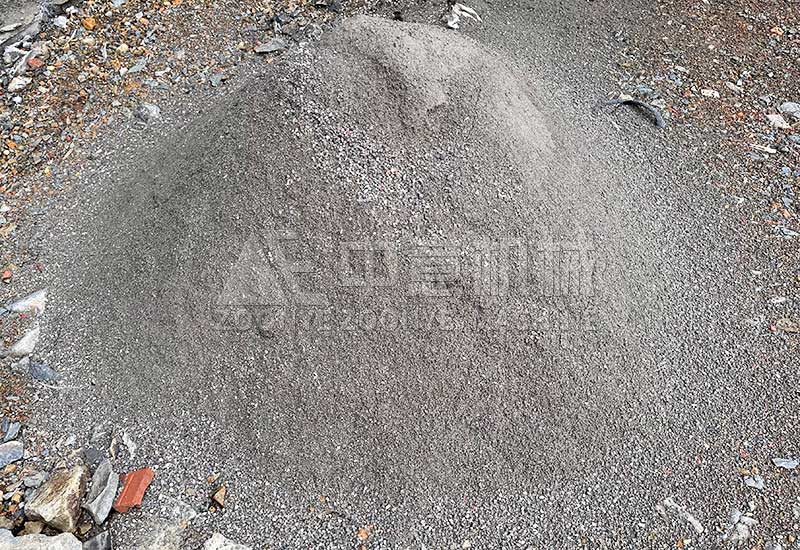 篩分出的細沙 篩分出的細沙